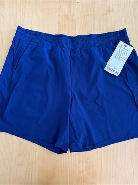 lululemon athletica Men’s Pace Breaker Athletic Shorts - Deep Blue 7”